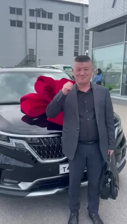 Отзыв клиента о покупке автомобиля в автосалоне Spyne СПБ