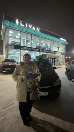 Отзыв клиента о покупке автомобиля в автосалоне АВТО market