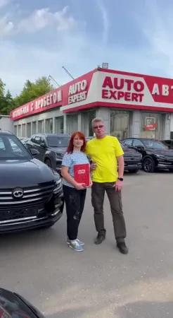 Отзыв клиента о покупке автомобиля в автосалоне AutoExpert