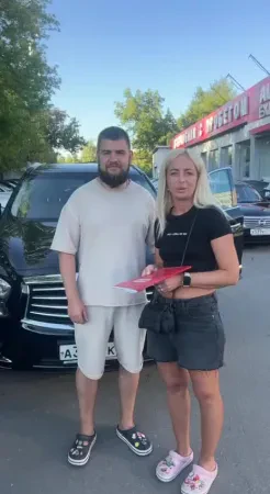 Отзыв клиента о покупке автомобиля в автосалоне AutoExpert