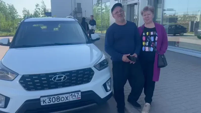 Отзыв клиента о покупке автомобиля в автосалоне Spyne СПБ